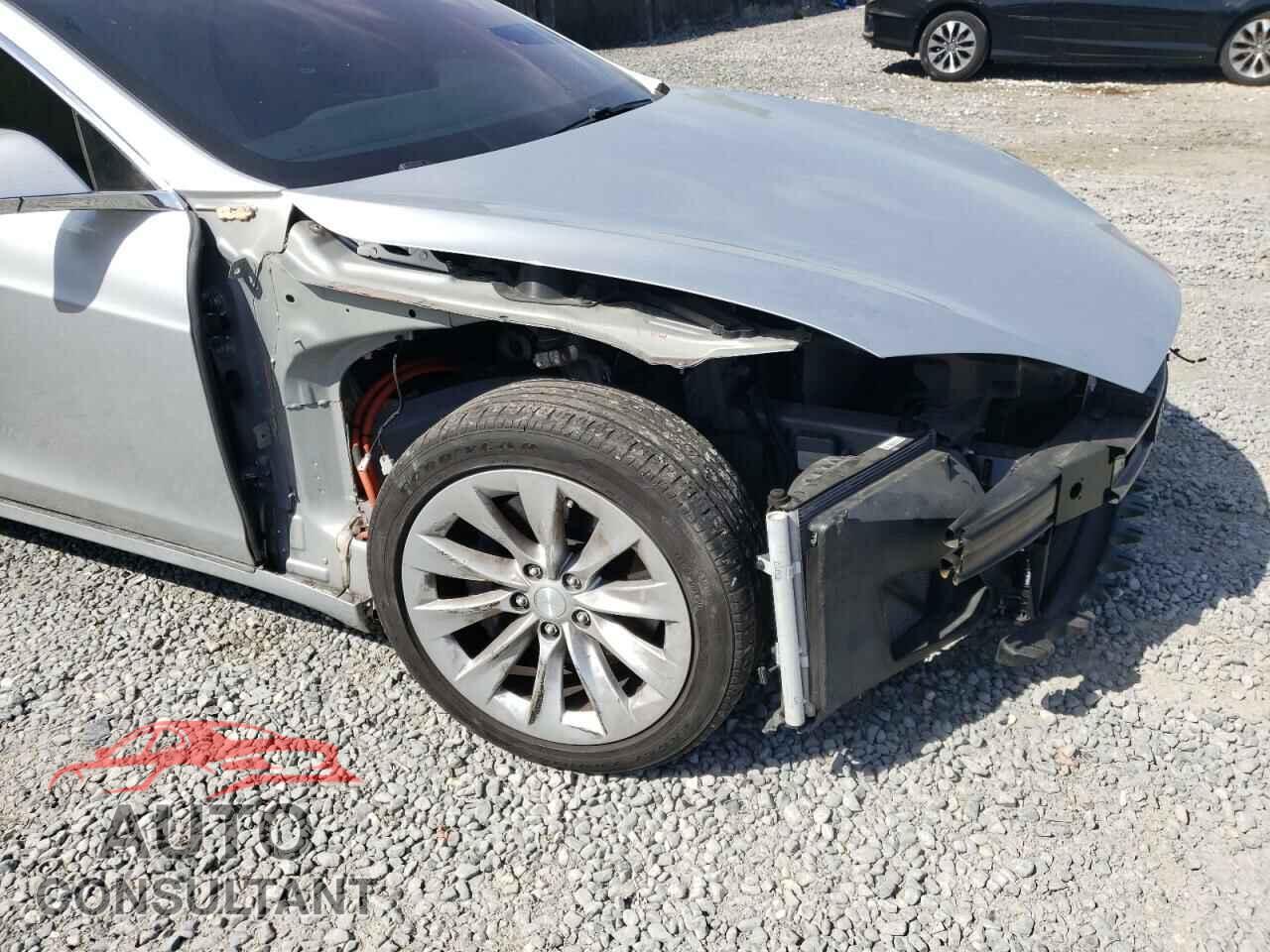 TESLA MODEL S 2017 - 5YJSA1E27HF187885