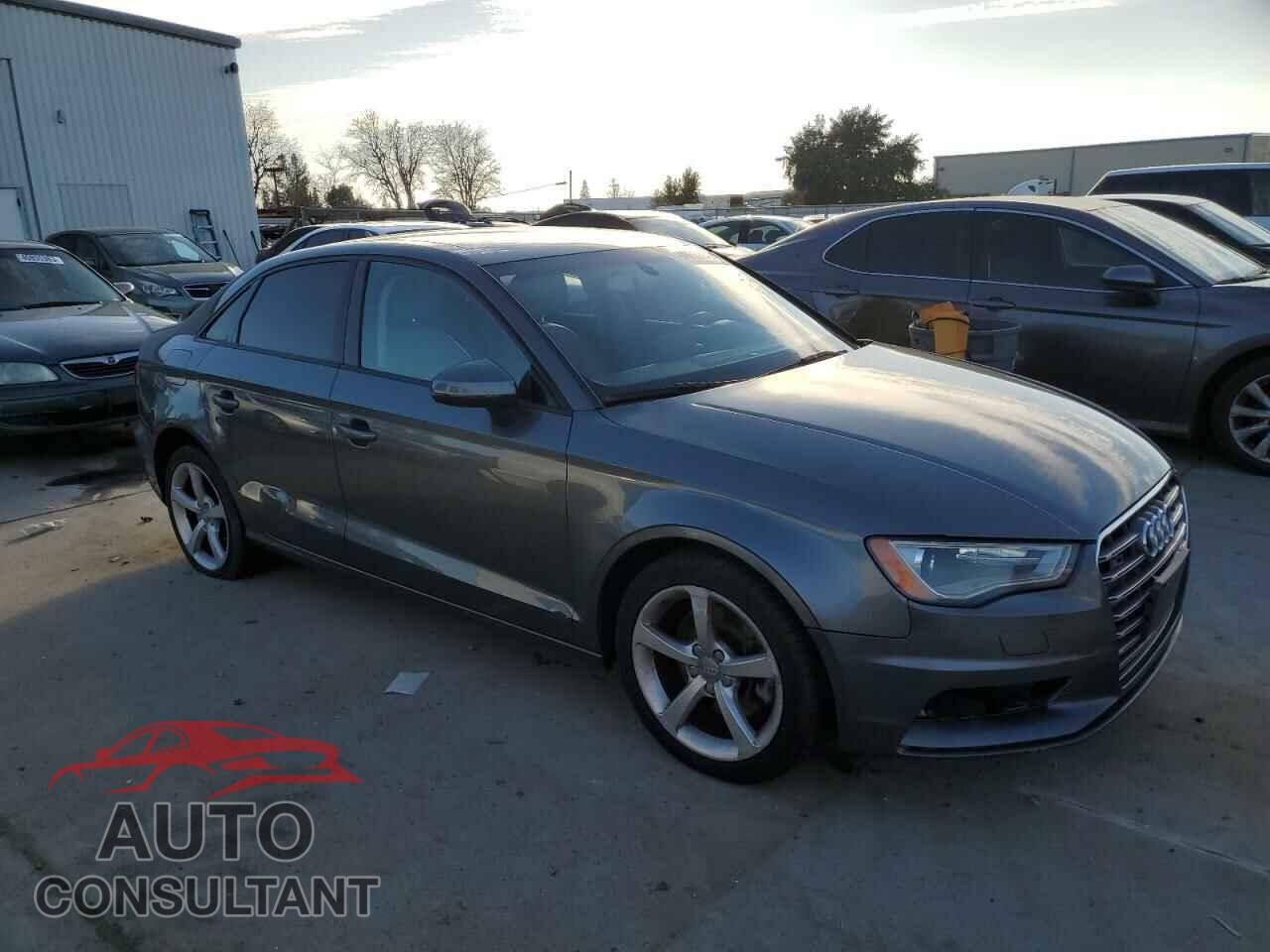 AUDI A3 2015 - WAUACGFF5F1019546