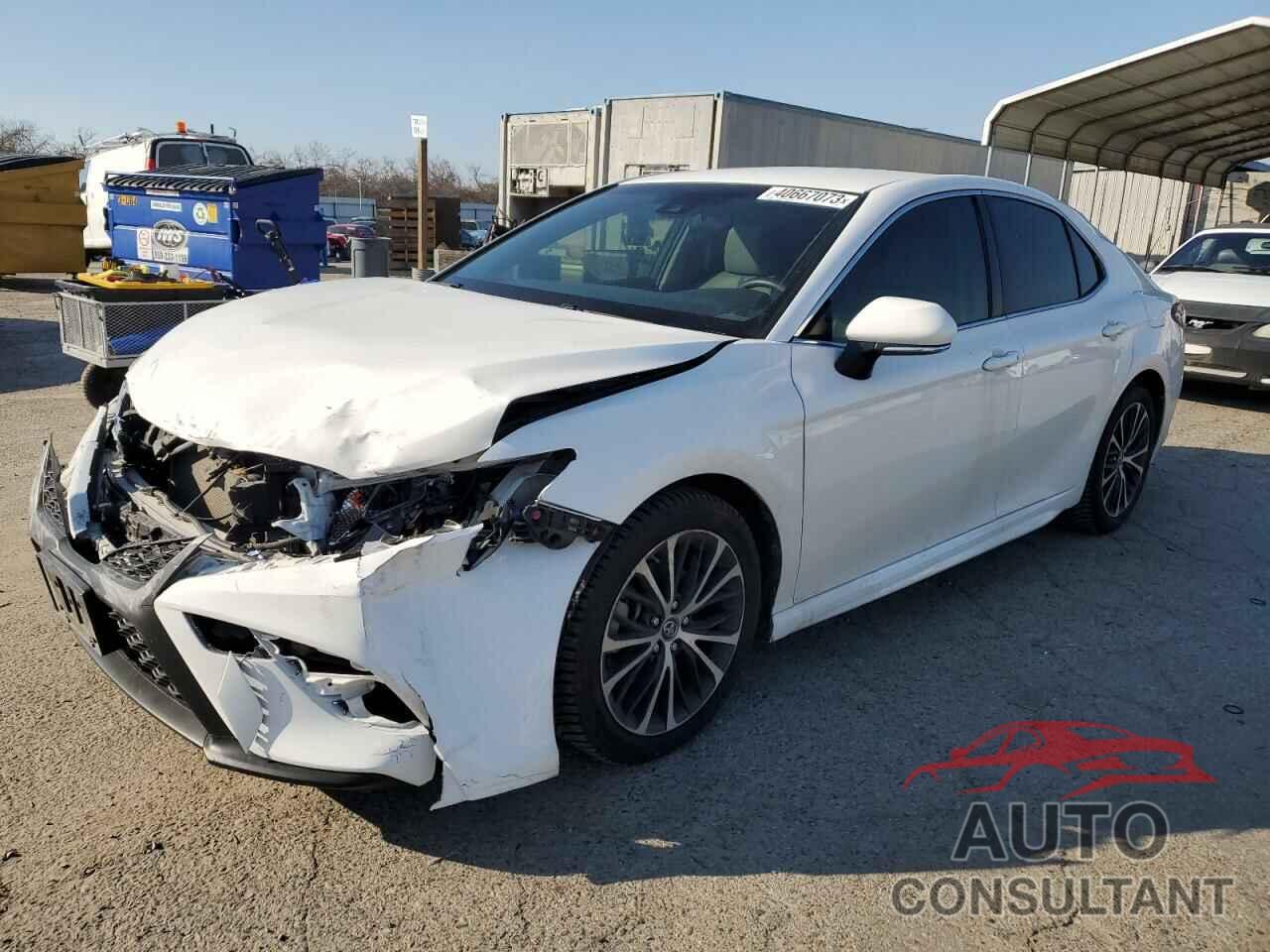 TOYOTA CAMRY 2018 - JTNB11HK9J3059481