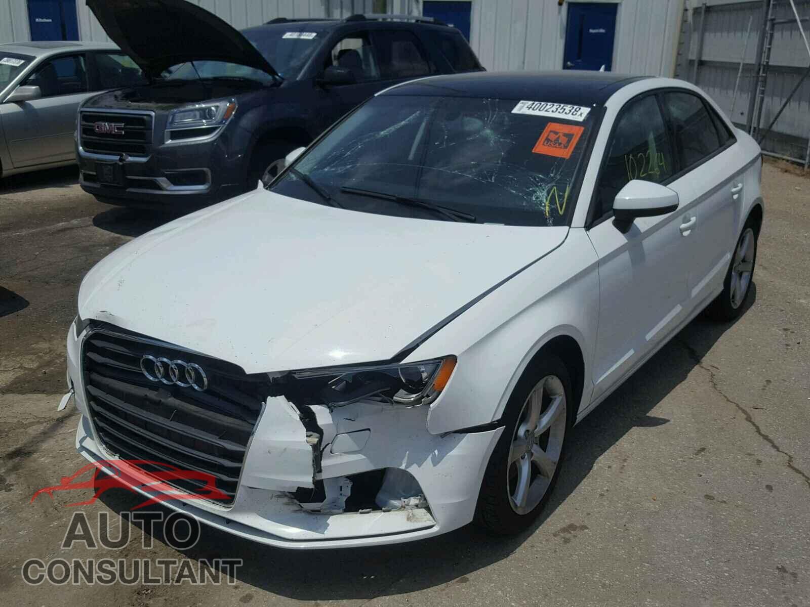 AUDI A3 2015 - WAUACGFF9F1001714