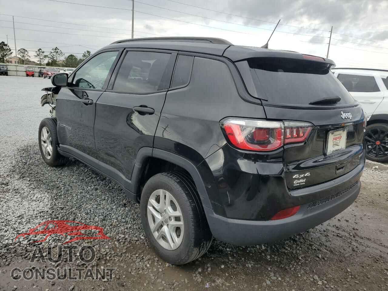 JEEP COMPASS 2018 - 3C4NJDAB9JT191884