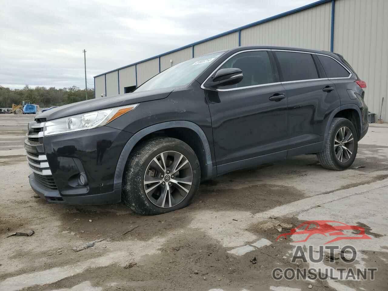 TOYOTA HIGHLANDER 2019 - 5TDZZRFH3KS354061