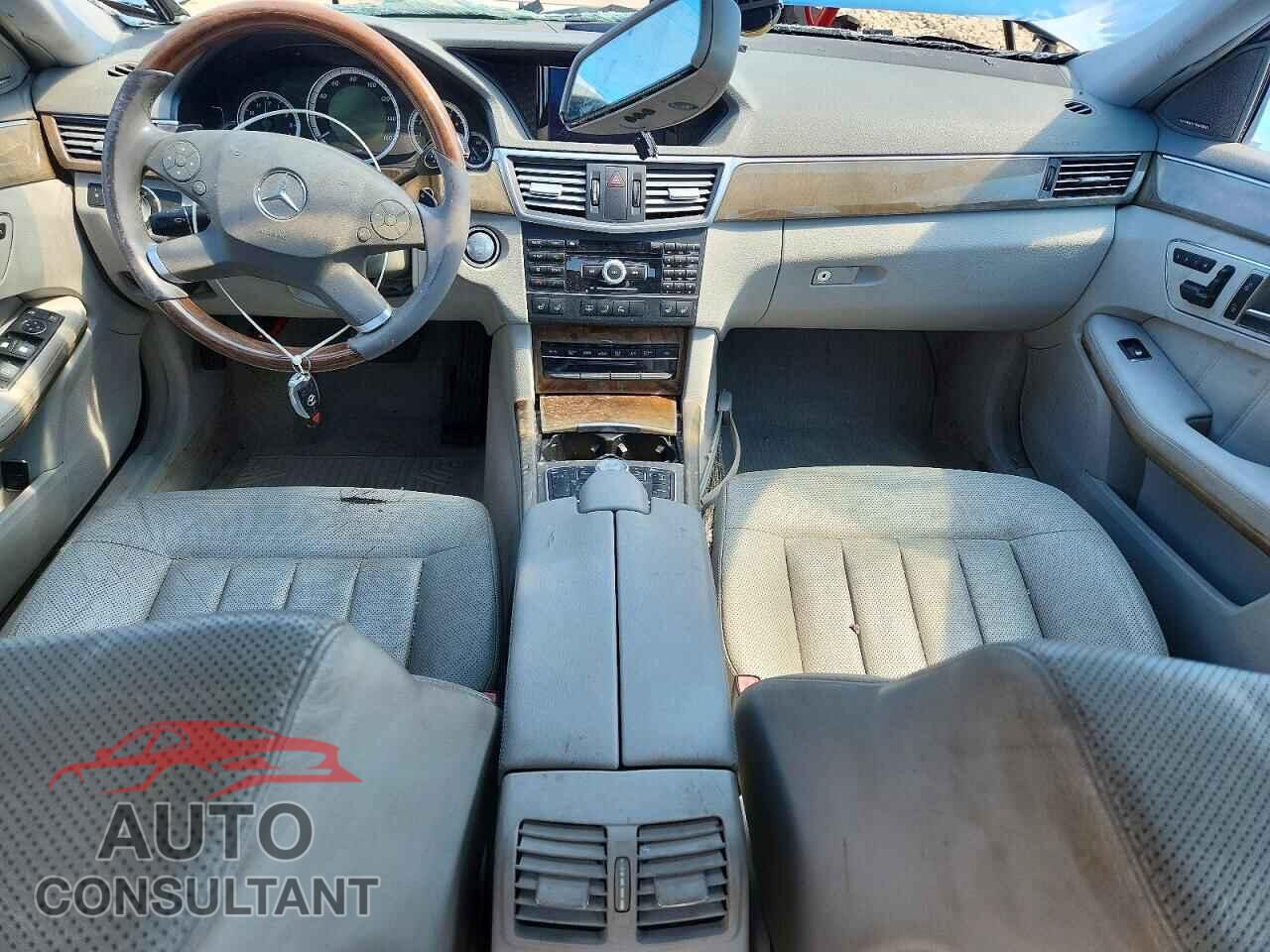 MERCEDES-BENZ E-CLASS 2011 - WDDHF7CB3BA421818