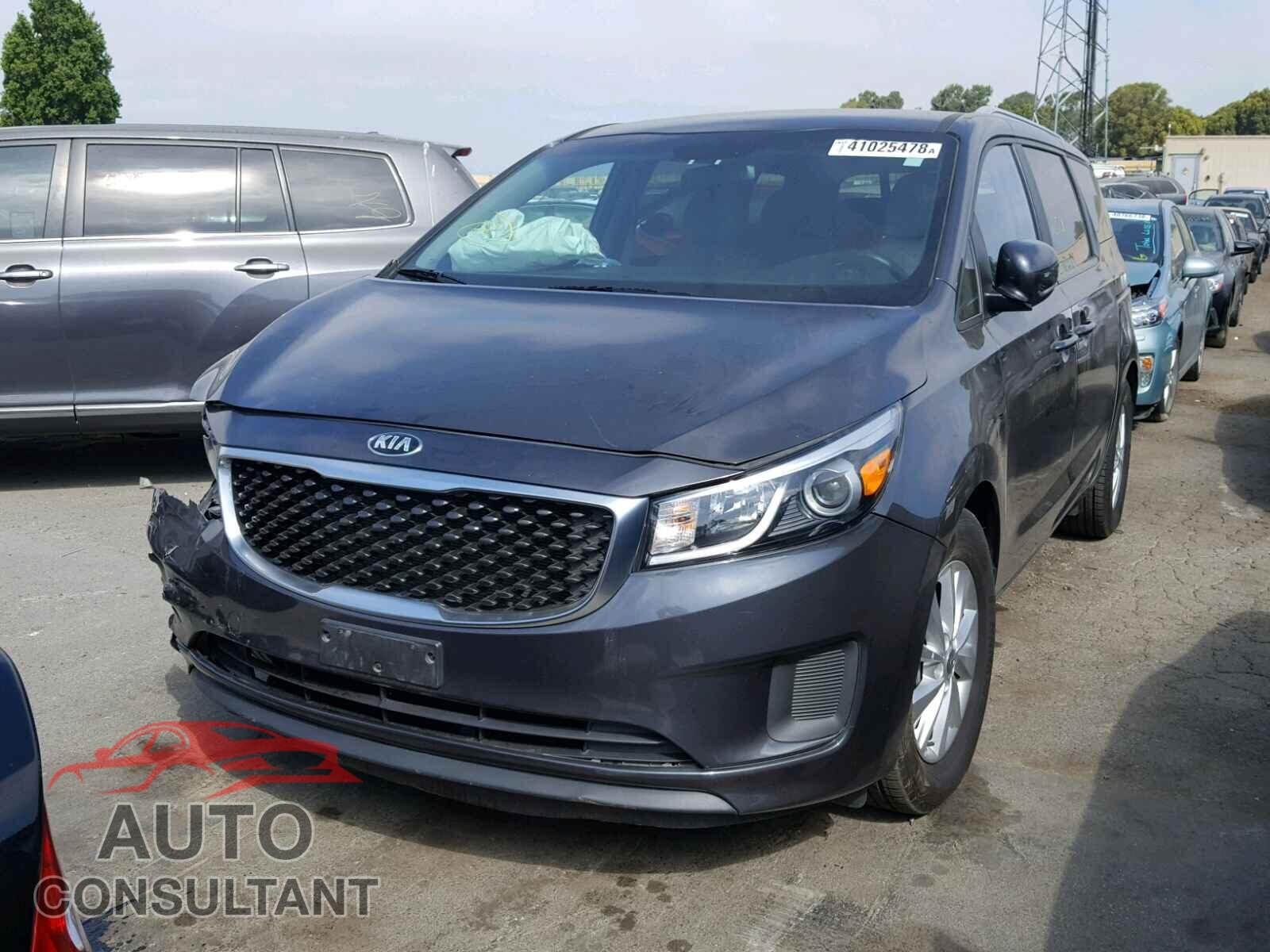 KIA SEDONA 2015 - KNDMB5C12F6046934