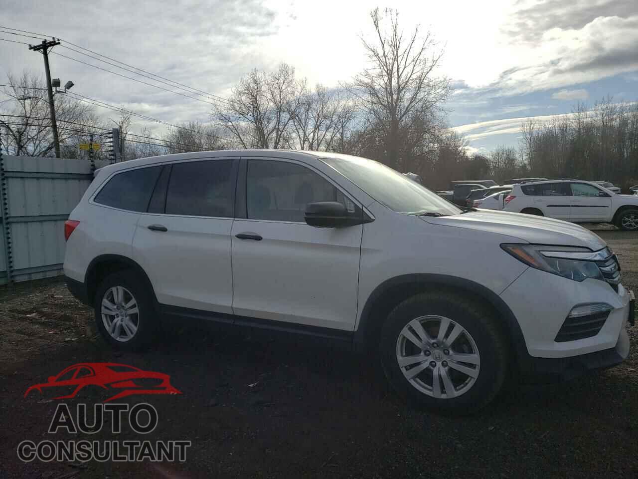 HONDA PILOT 2017 - 5FNYF6H17HB065992
