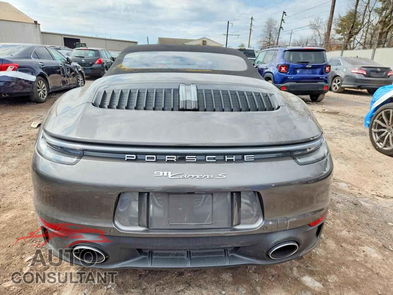 PORSCHE 911 2022 - WP0CB2A93NS245256