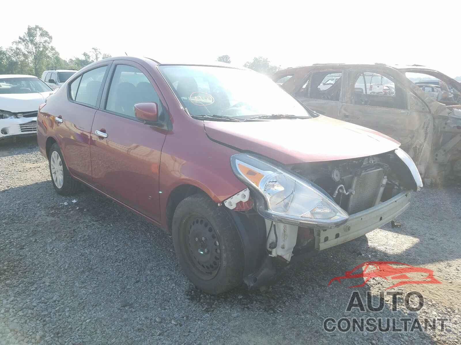 NISSAN VERSA 2018 - 3N1CN7AP8JL824547