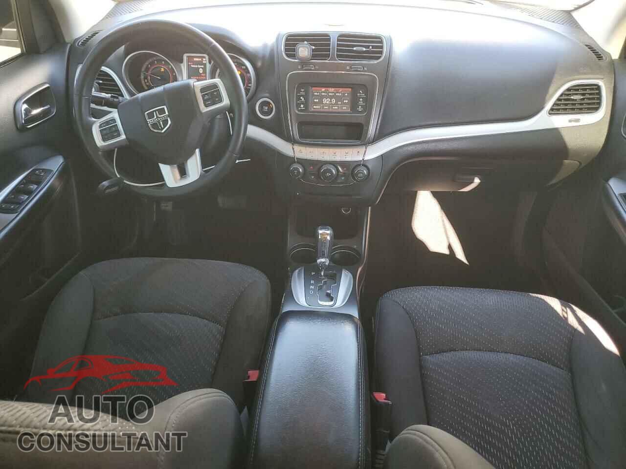DODGE JOURNEY 2015 - 3C4PDCAB6FT737252
