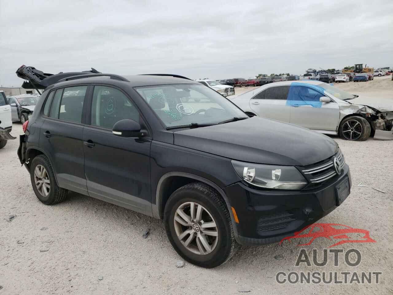 VOLKSWAGEN TIGUAN 2016 - WVGAV7AXXGW528044