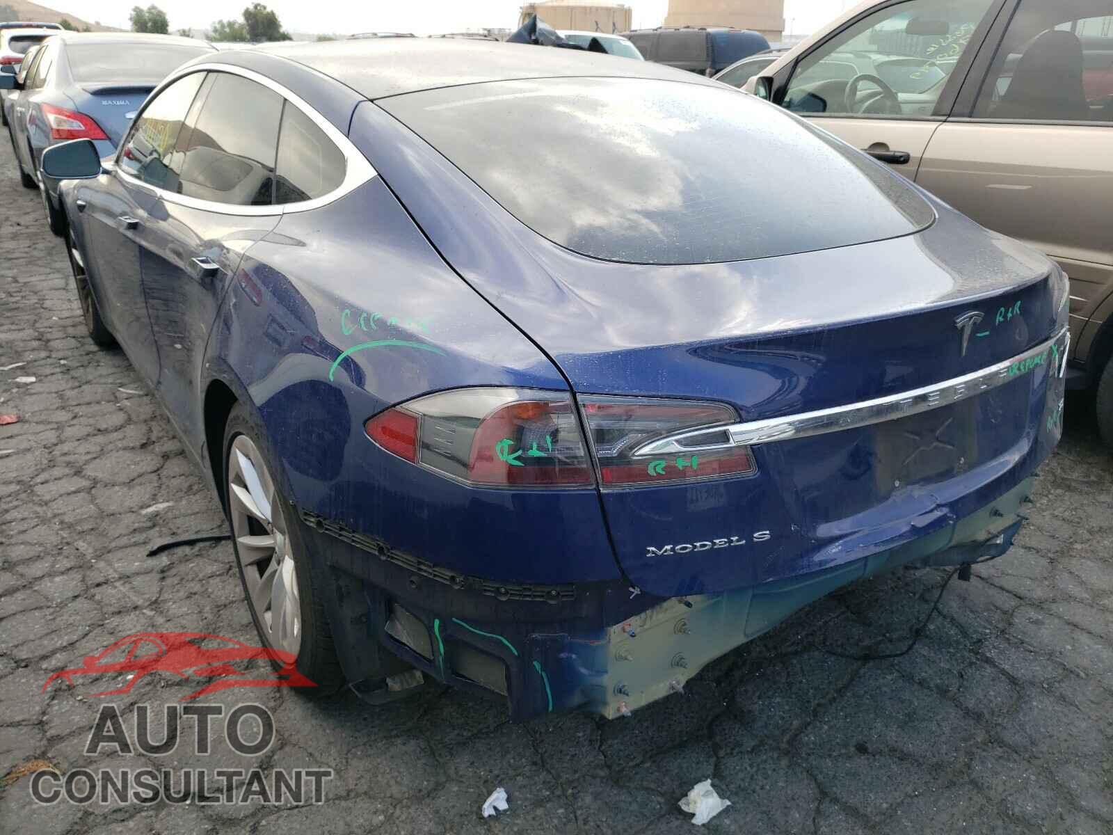 TESLA MODEL S 2017 - 5YJSA1E17HF213523