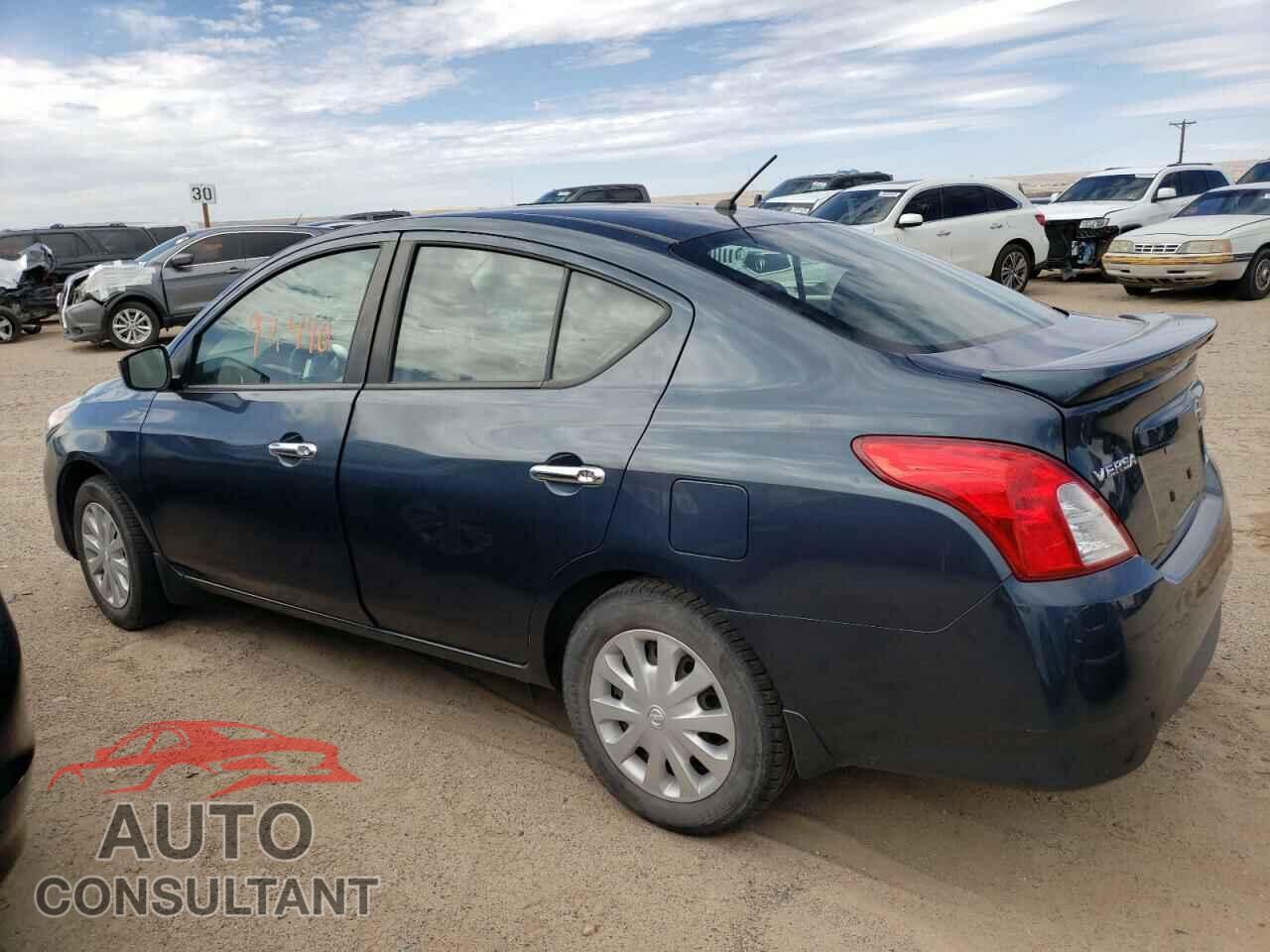 NISSAN VERSA 2015 - 3N1CN7AP8FL933467