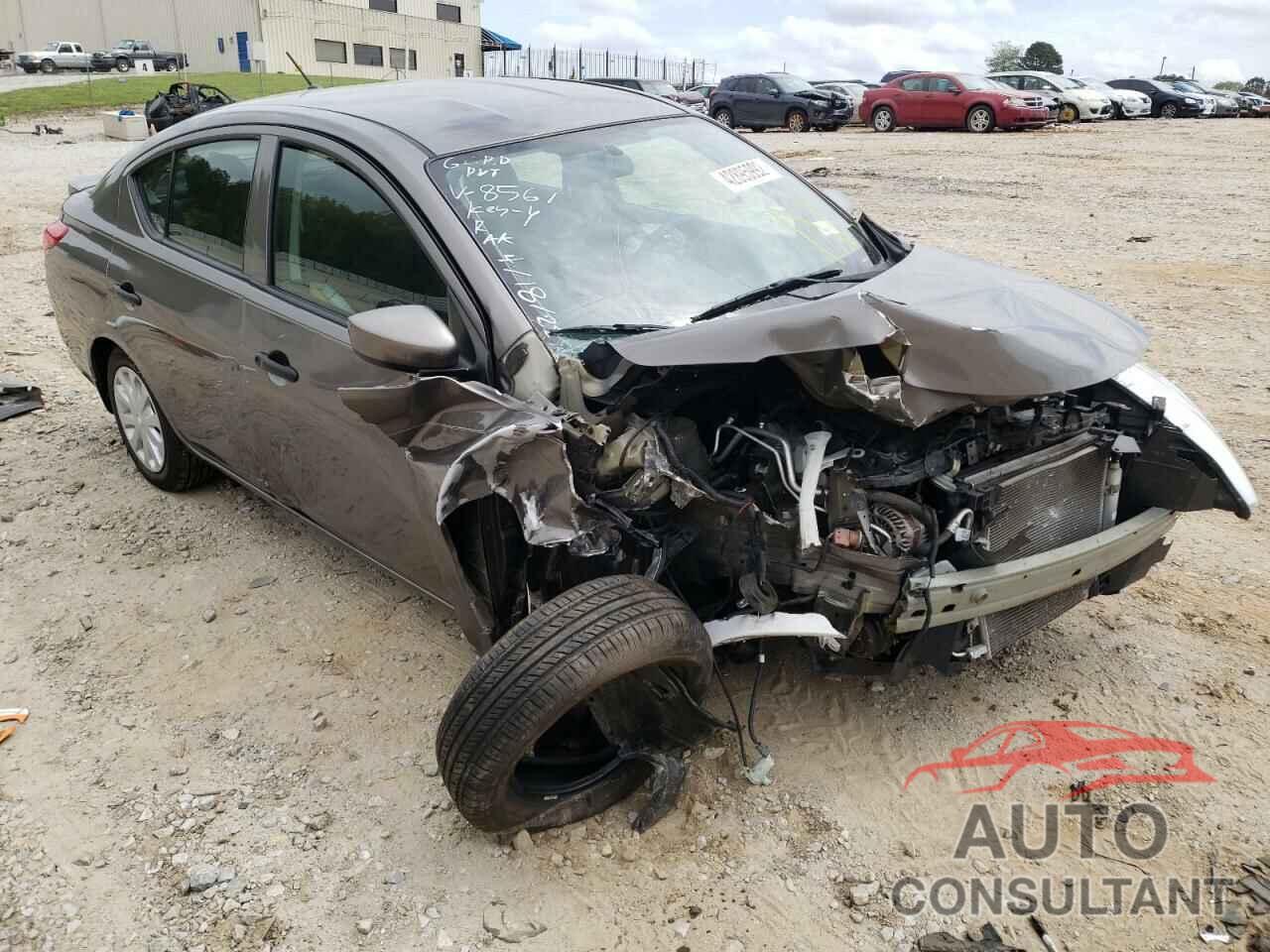 NISSAN VERSA 2017 - 3N1CN7AP9HL848561