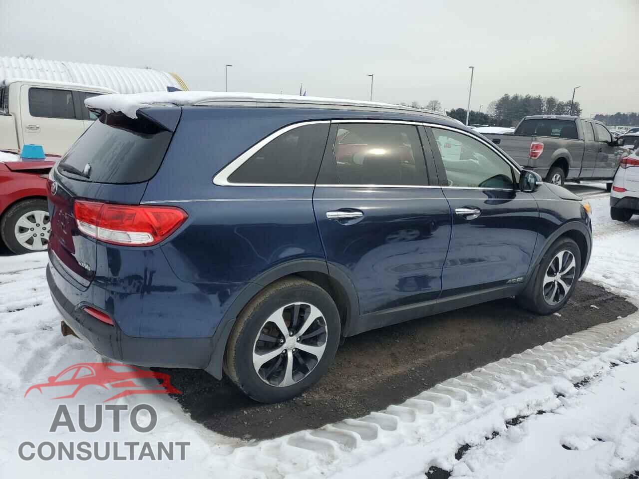 KIA SORENTO 2016 - 5XYPHDA59GG114530