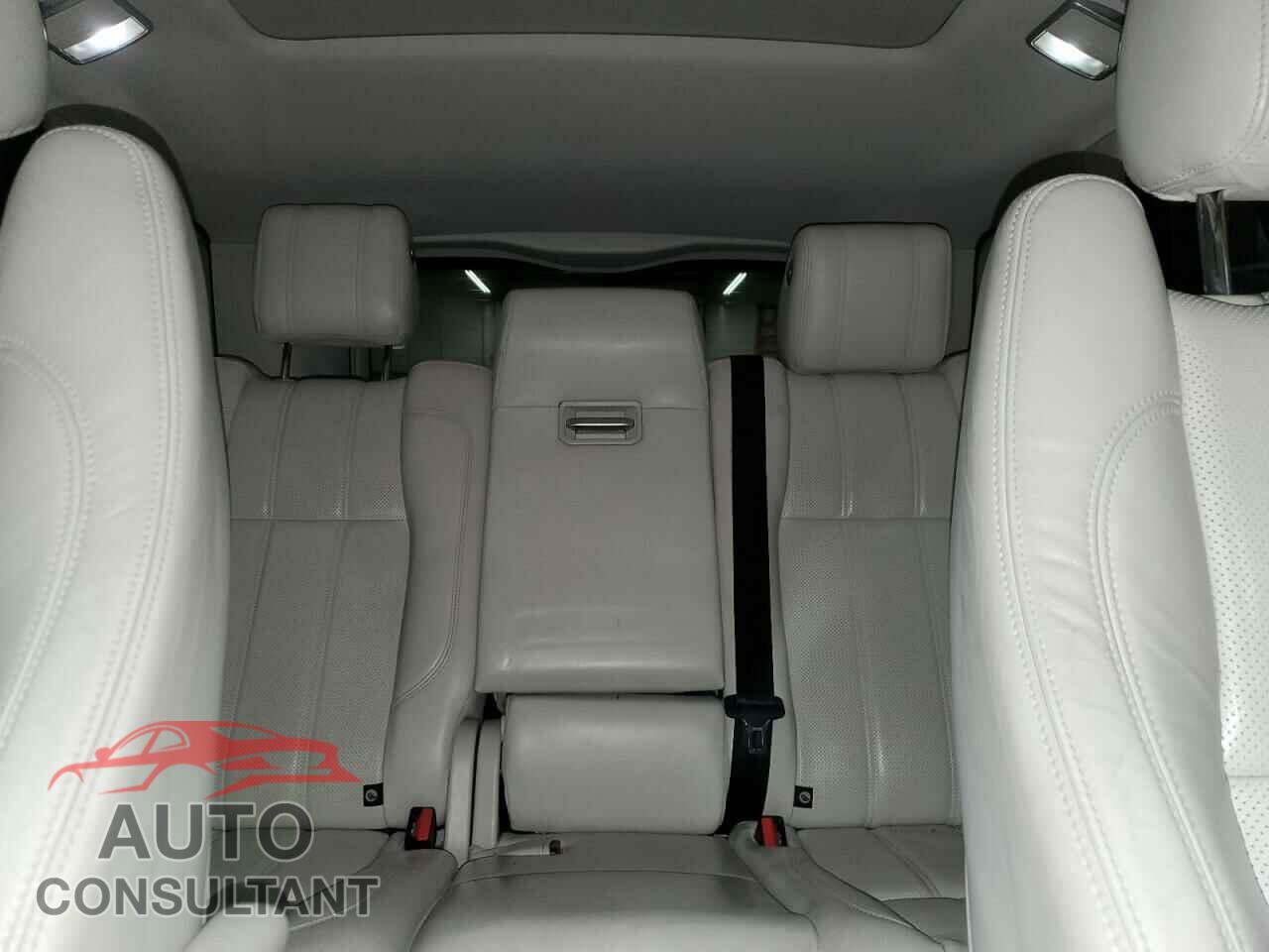 LAND ROVER RANGEROVER 2015 - SALGS2TF8FA240347