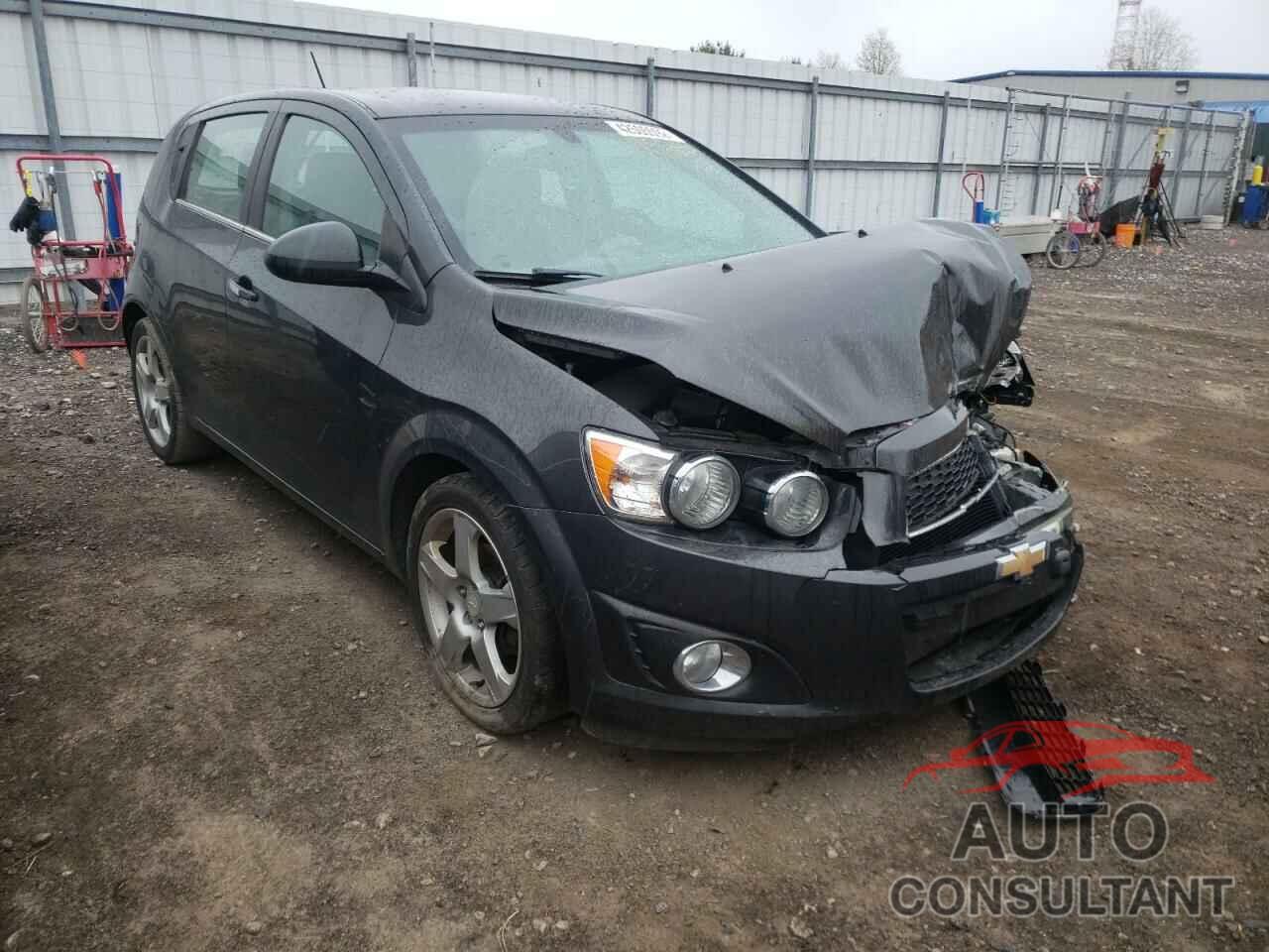 CHEVROLET SONIC 2016 - 1G1JE6SB3G4148579