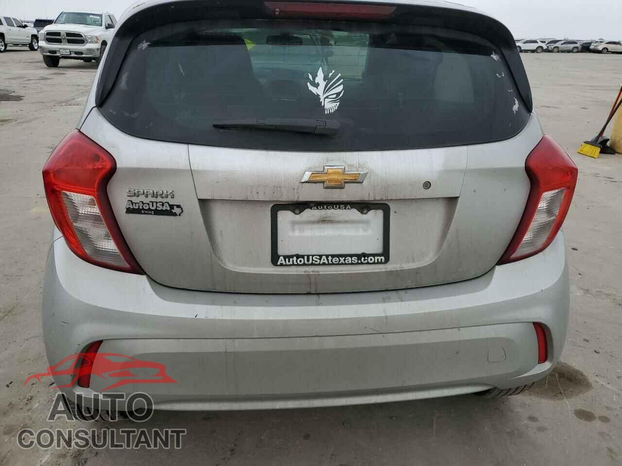 CHEVROLET SPARK 2019 - KL8CB6SA3KC743617