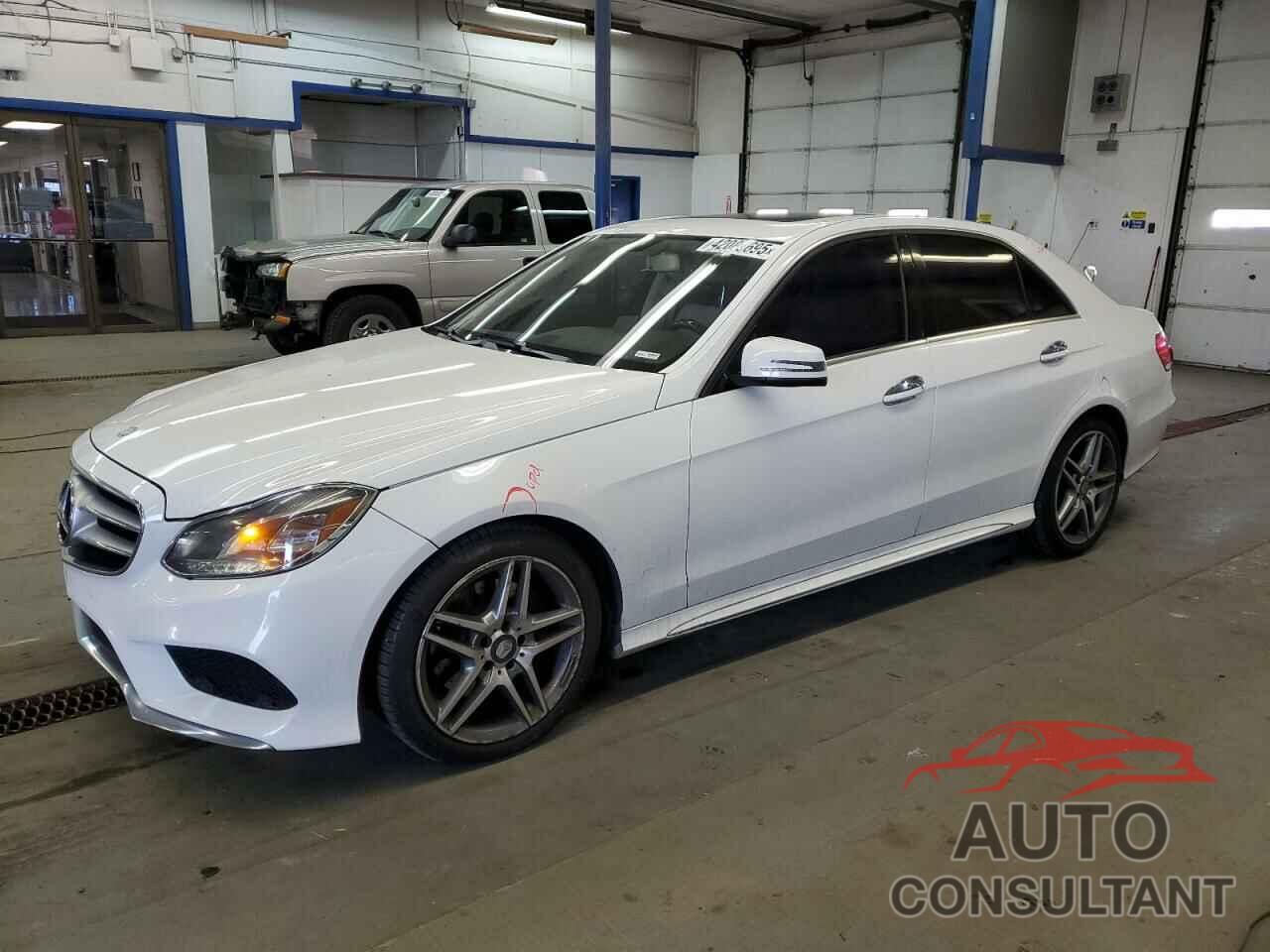 MERCEDES-BENZ E-CLASS 2015 - WDDHF8JB5FB084108