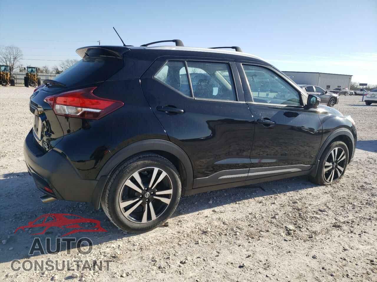NISSAN KICKS 2019 - 3N1CP5CU3KL563119
