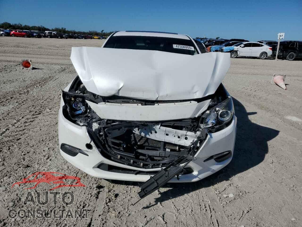 MAZDA 3 2018 - 3MZBN1V30JM271252