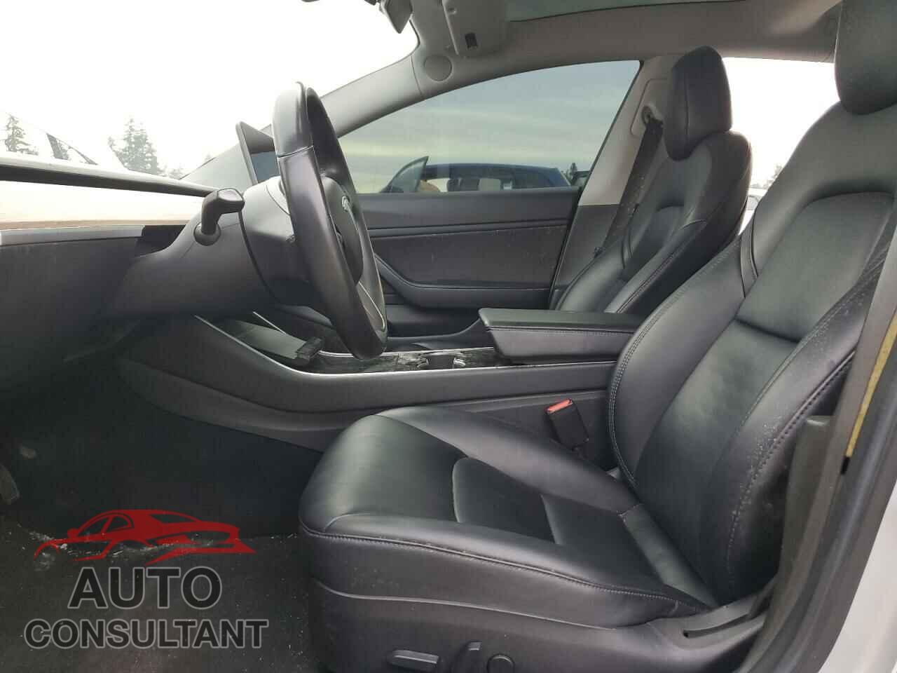 TESLA MODEL 3 2018 - 5YJ3E1EA9JF044085