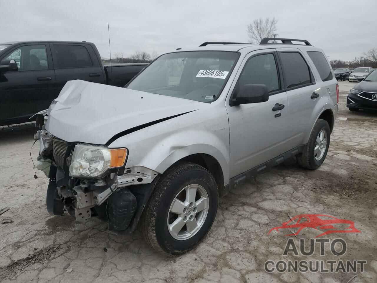 FORD ESCAPE 2011 - 1FMCU0D75BKA21714