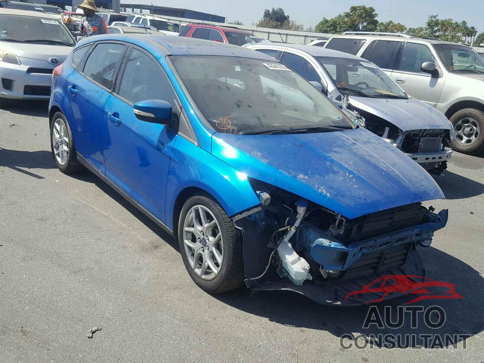 FORD FOCUS 2015 - 1FADP3K21FL329865