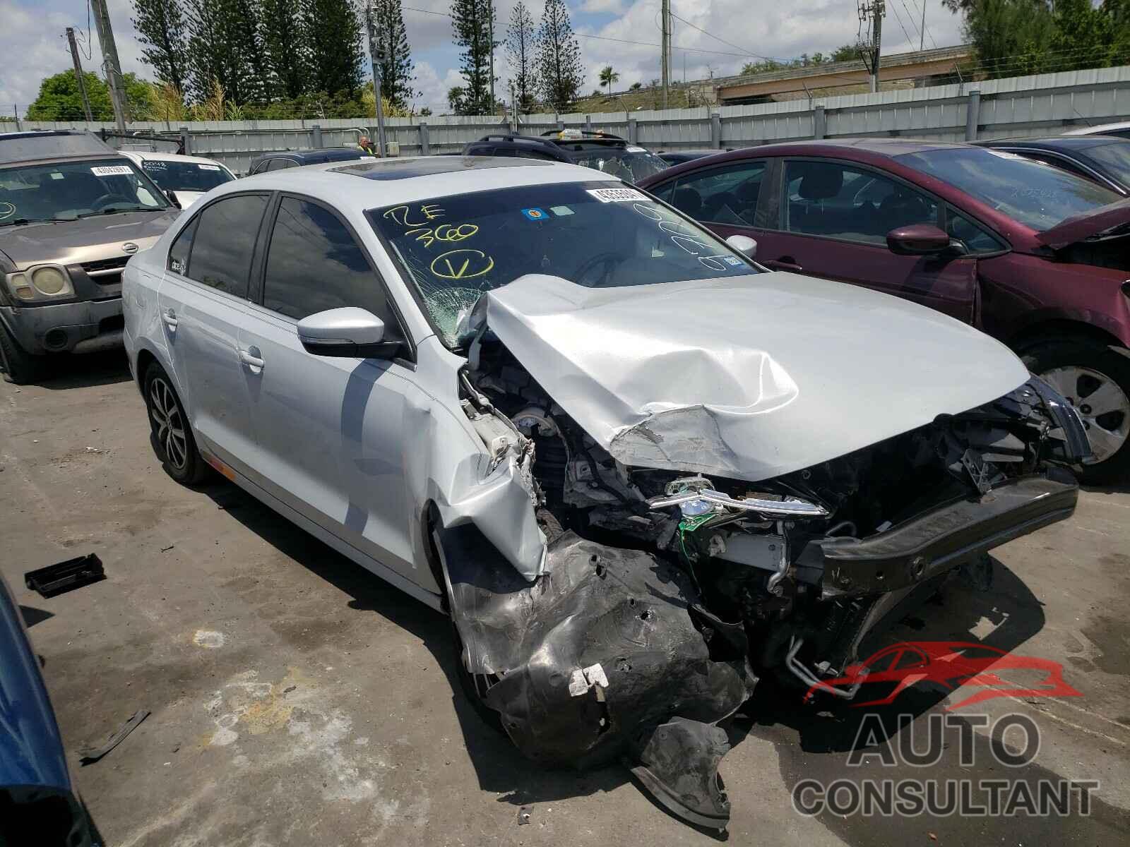 VOLKSWAGEN JETTA 2017 - 3VWDB7AJ7HM379709
