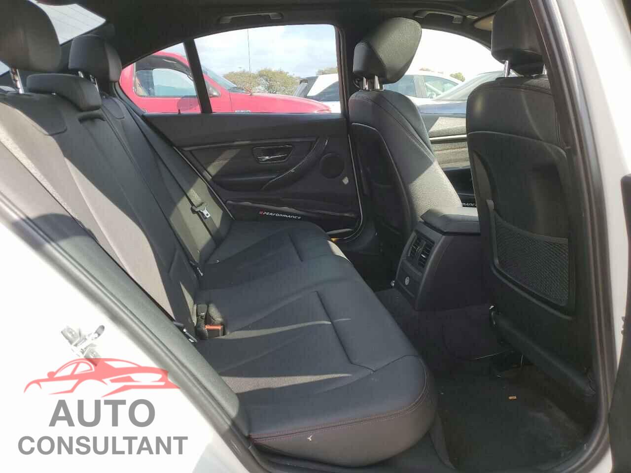 BMW 3 SERIES 2012 - WBA3C1C59CF432425