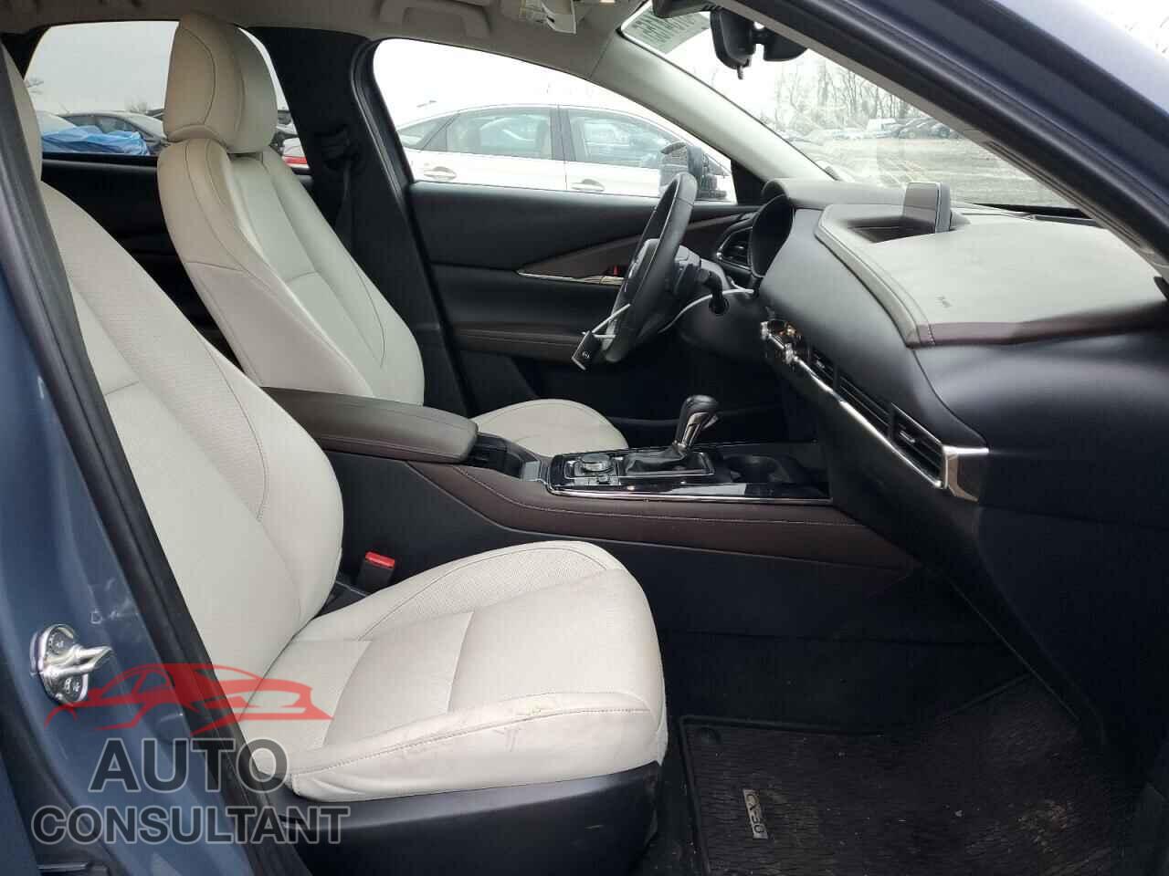 MAZDA CX30 2020 - 3MVDMBEM4LM136726