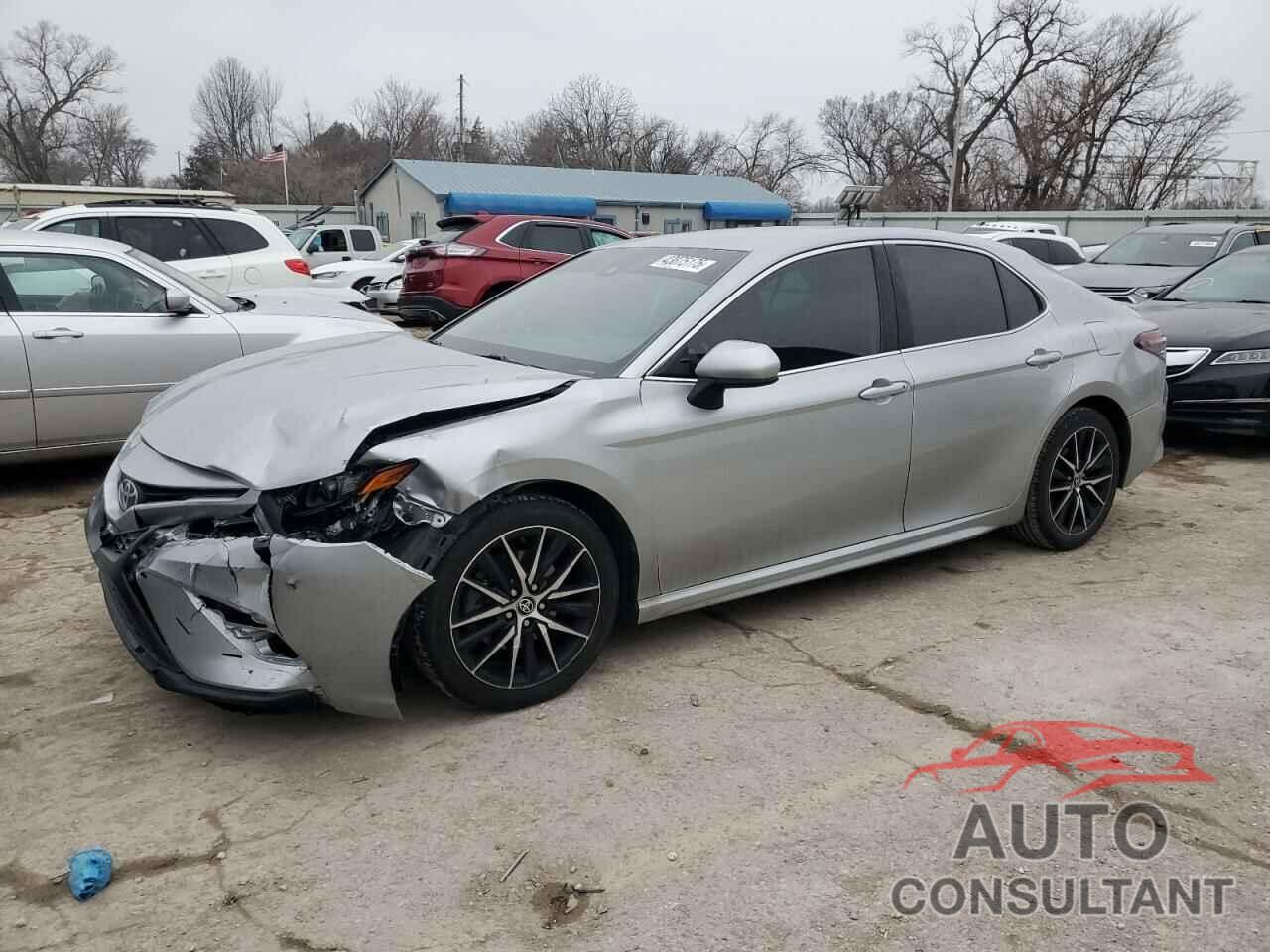 TOYOTA CAMRY 2021 - 4T1G11AK4MU410117