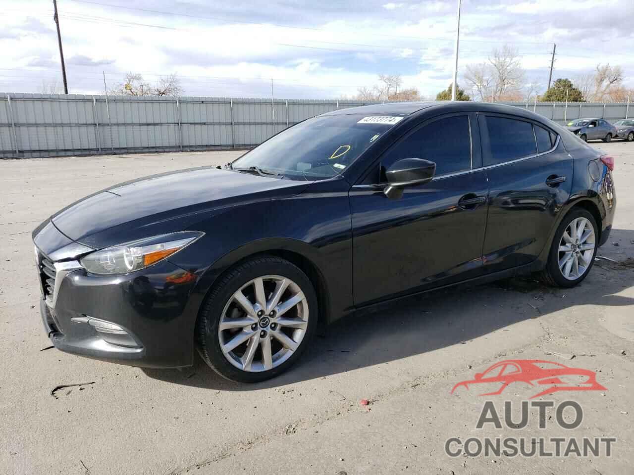 MAZDA 3 2017 - 3MZBN1V70HM120005