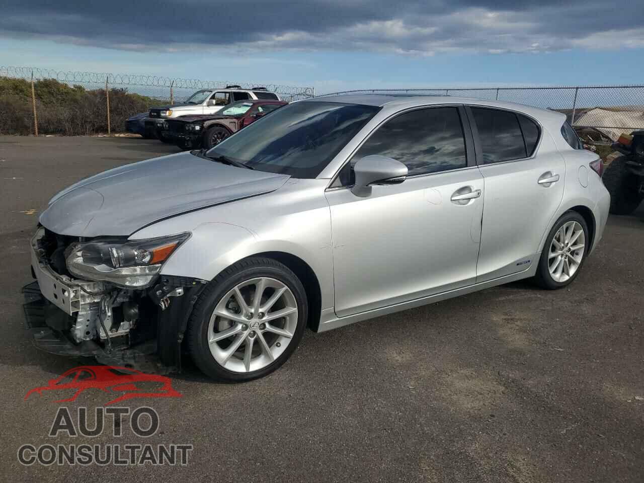 LEXUS CT 200 2013 - JTHKD5BH3D2139111