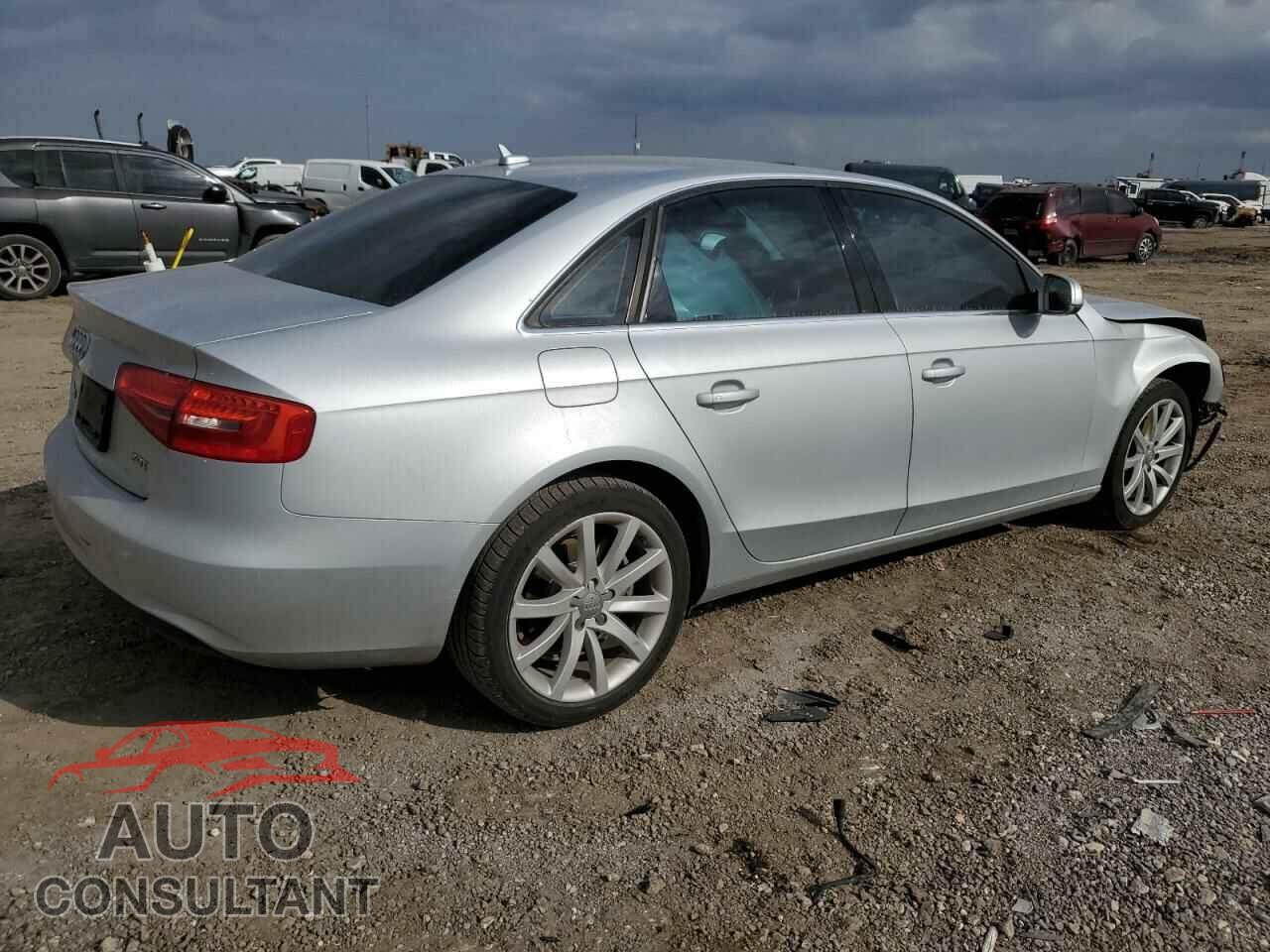 AUDI A4 2013 - WAUEFAFL7DN009280