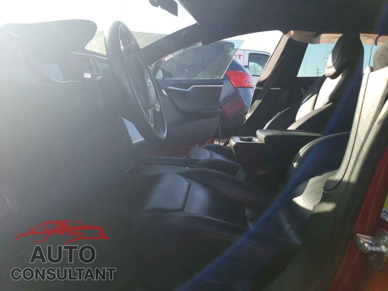 TESLA MODEL S 2018 - 5YJSA1E48JF247731