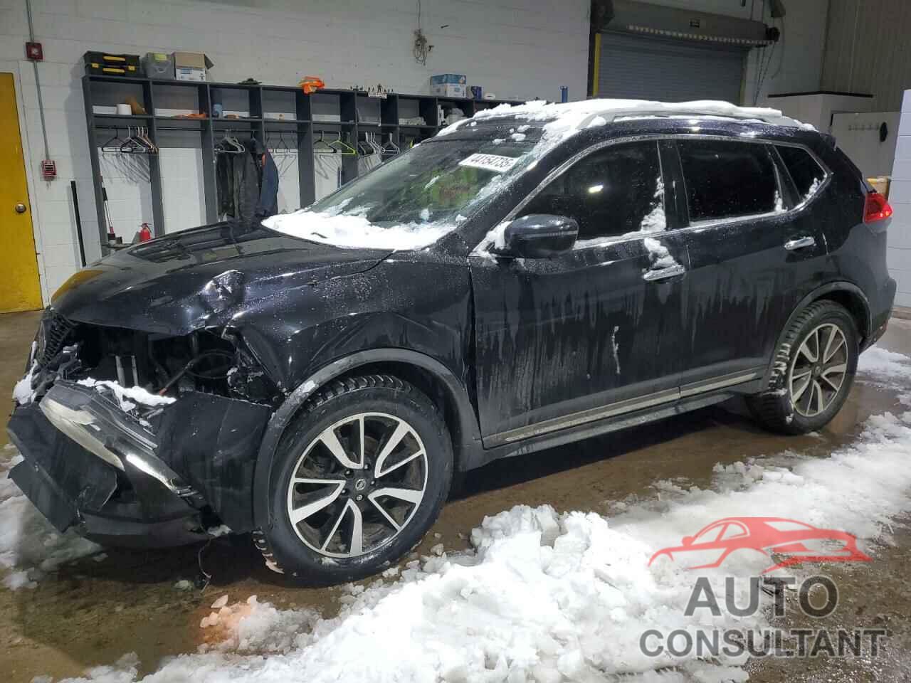 NISSAN ROGUE 2018 - JN8AT2MV6JW310606
