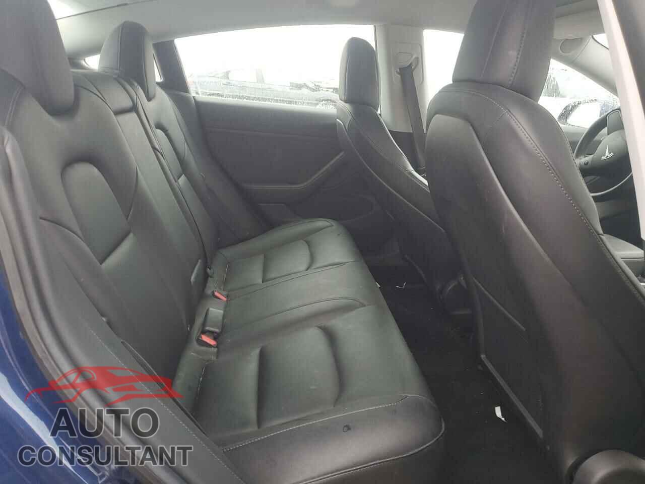 TESLA MODEL 3 2019 - 5YJ3E1EB7KF365536