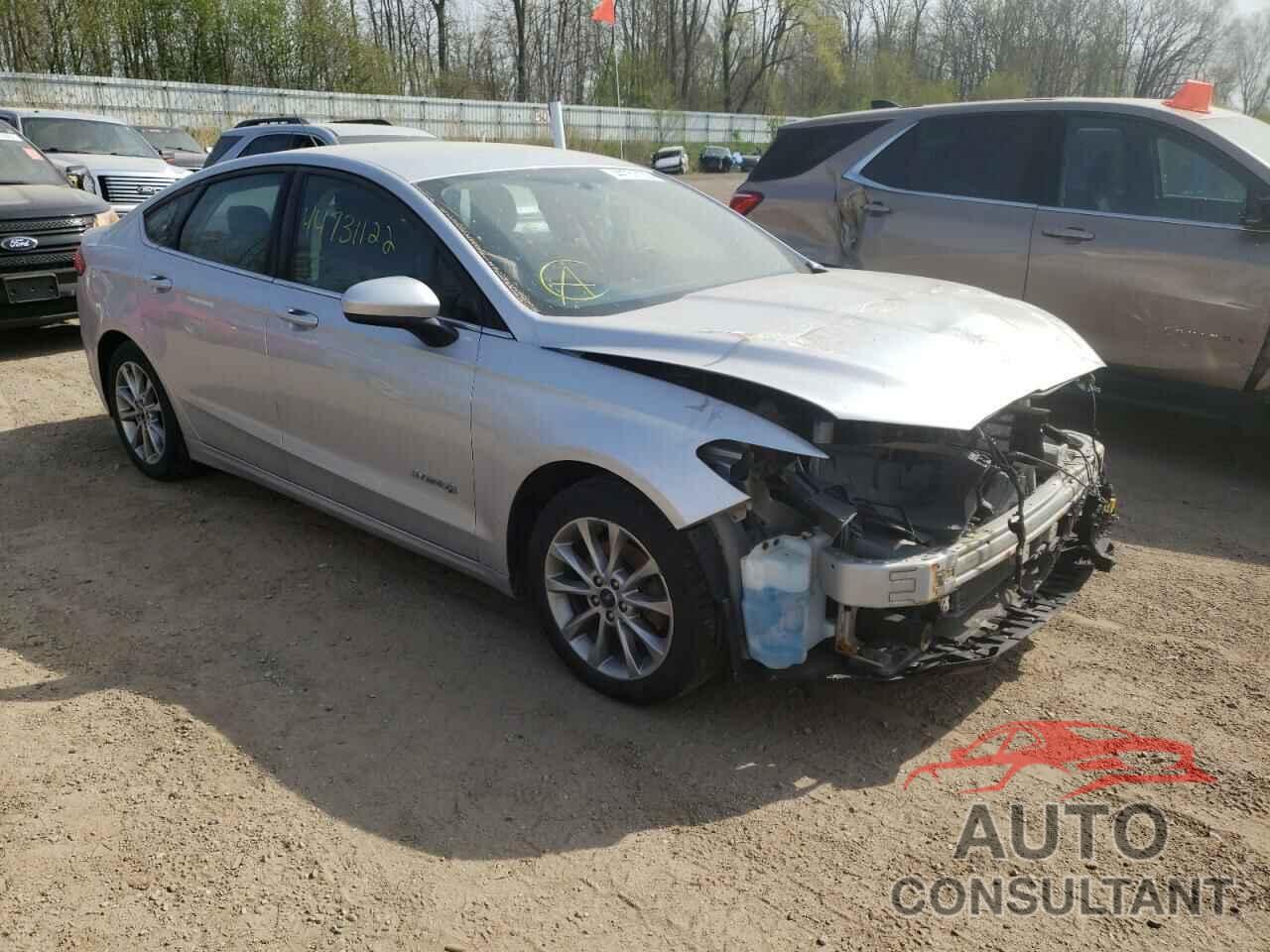 FORD FUSION 2017 - 3FA6P0LU3HR230282