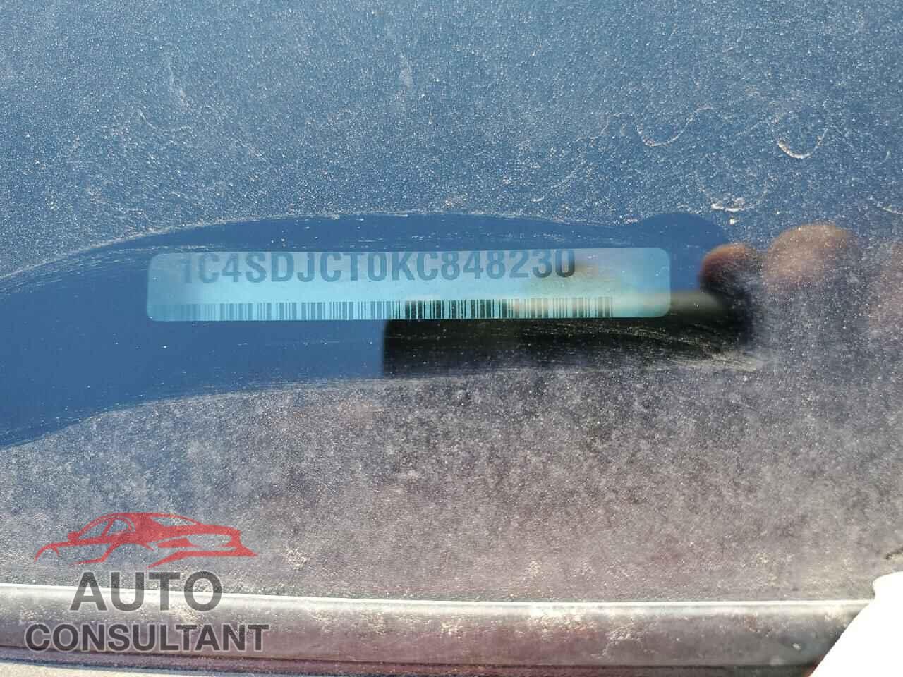 DODGE DURANGO 2019 - 1C4SDJCT0KC848230