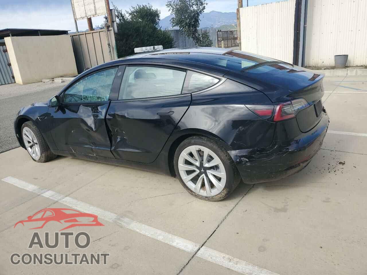 TESLA MODEL 3 2022 - 5YJ3E1EA0NF210662