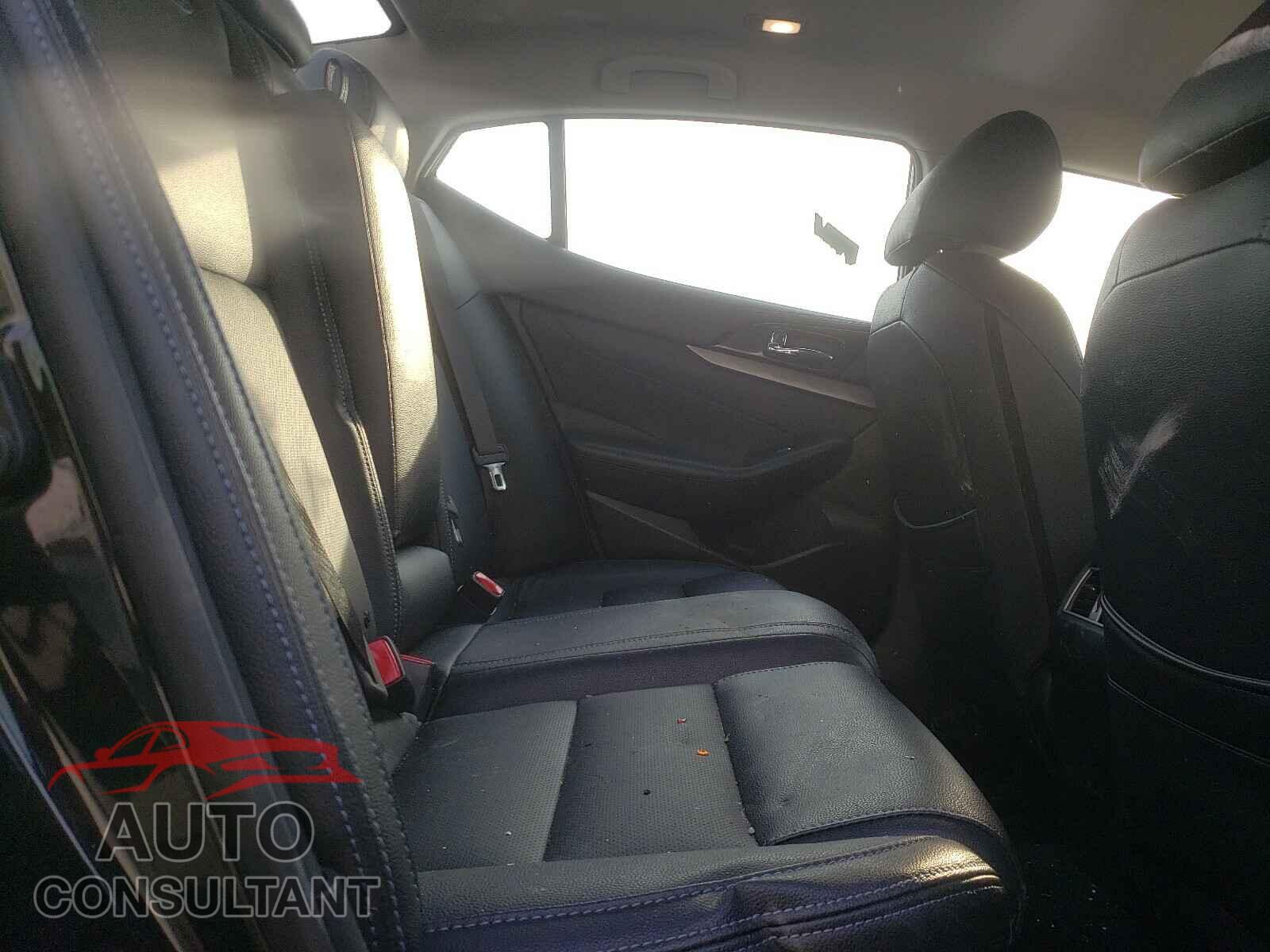 NISSAN MAXIMA 2017 - 1N4AA6AP3HC457448