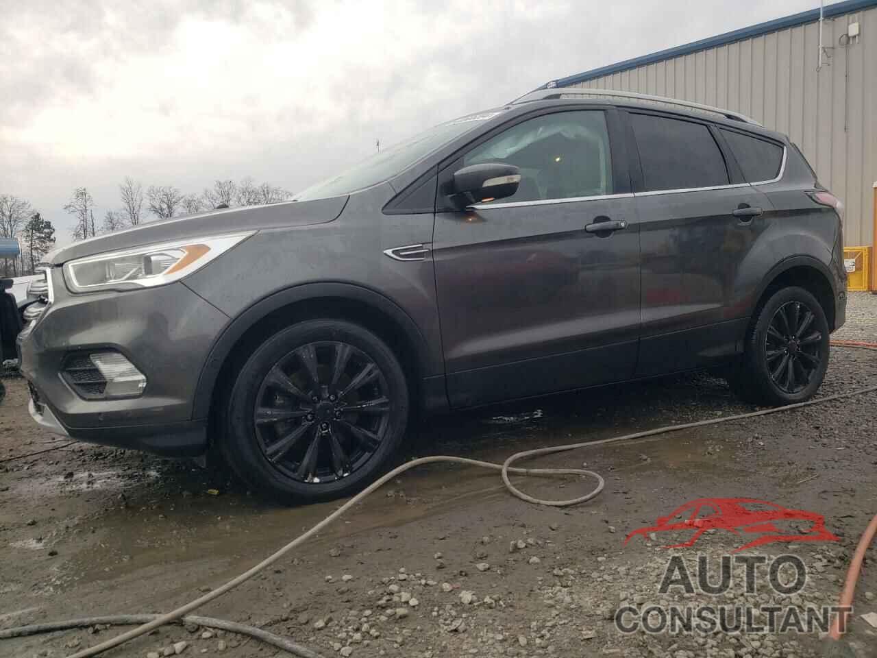 FORD ESCAPE 2017 - 1FMCU0J96HUA75235
