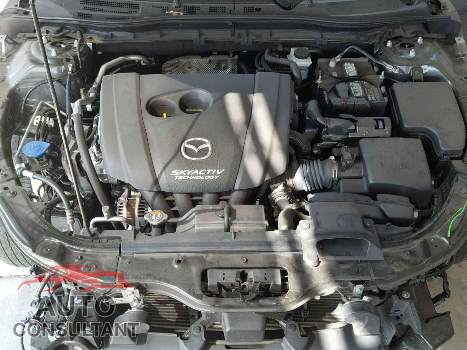 MAZDA 3 2017 - 3MZBN1U73HM108514