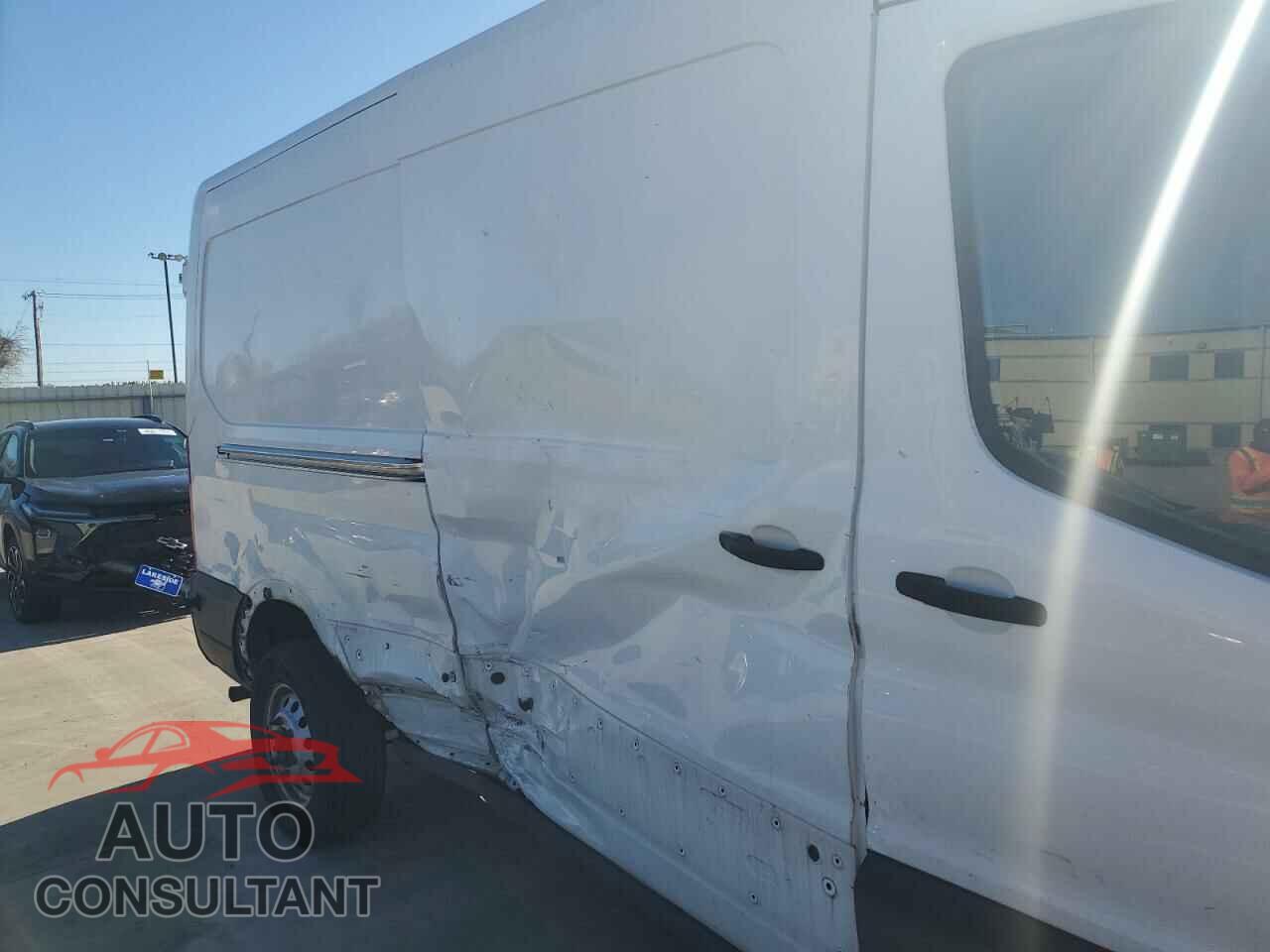 FORD TRANSIT 2020 - 1FTBR2C80LKA40423