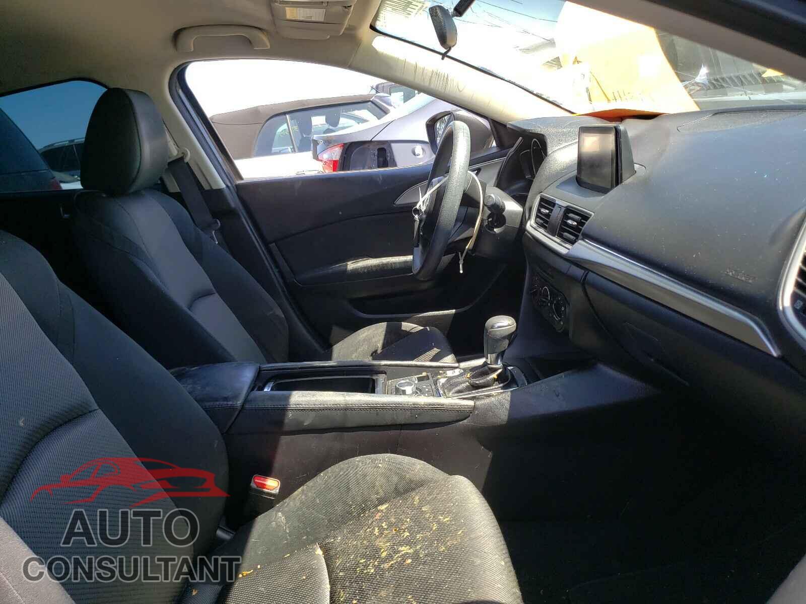 MAZDA 3 2017 - 3MZBN1U71HM109421