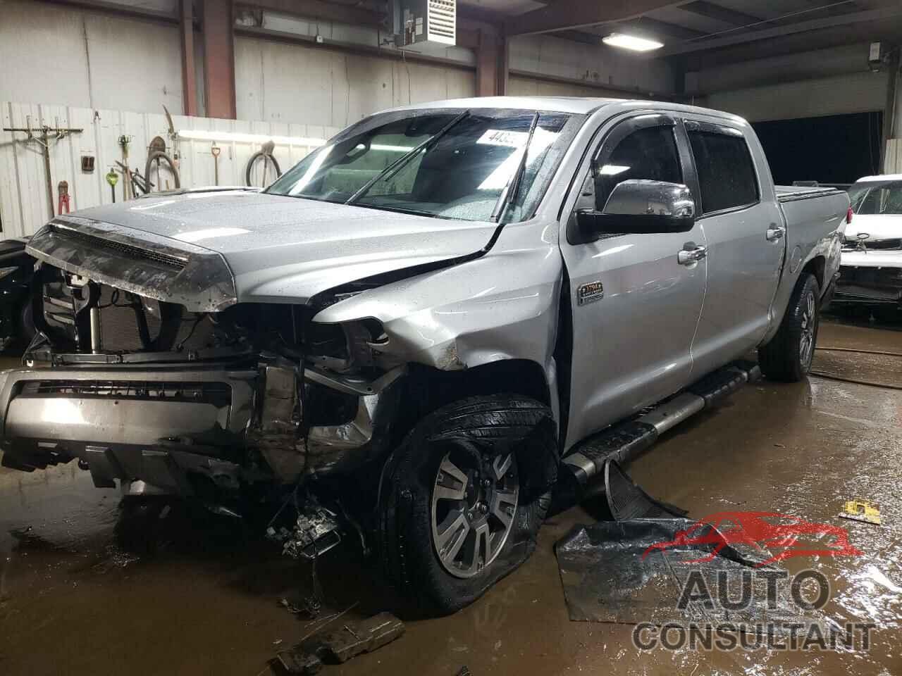 TOYOTA TUNDRA 2021 - 5TFAY5F17MX008071