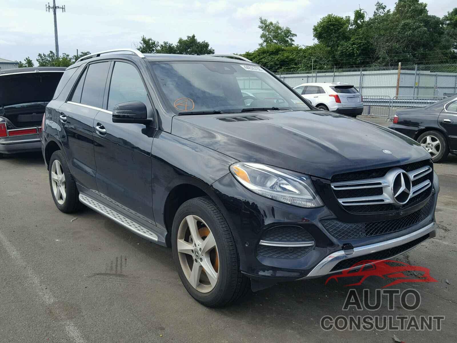 MERCEDES-BENZ GLE 350 4MATIC 2017 - 4JGDA5HB9HA922737