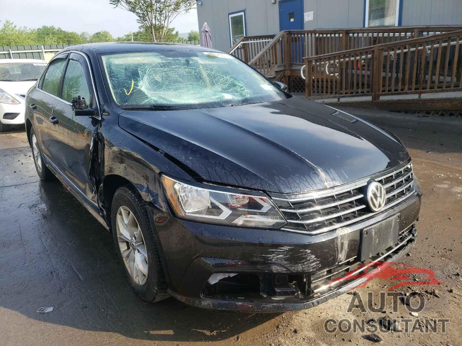 VOLKSWAGEN PASSAT 2017 - 1VWAT7A30HC014453