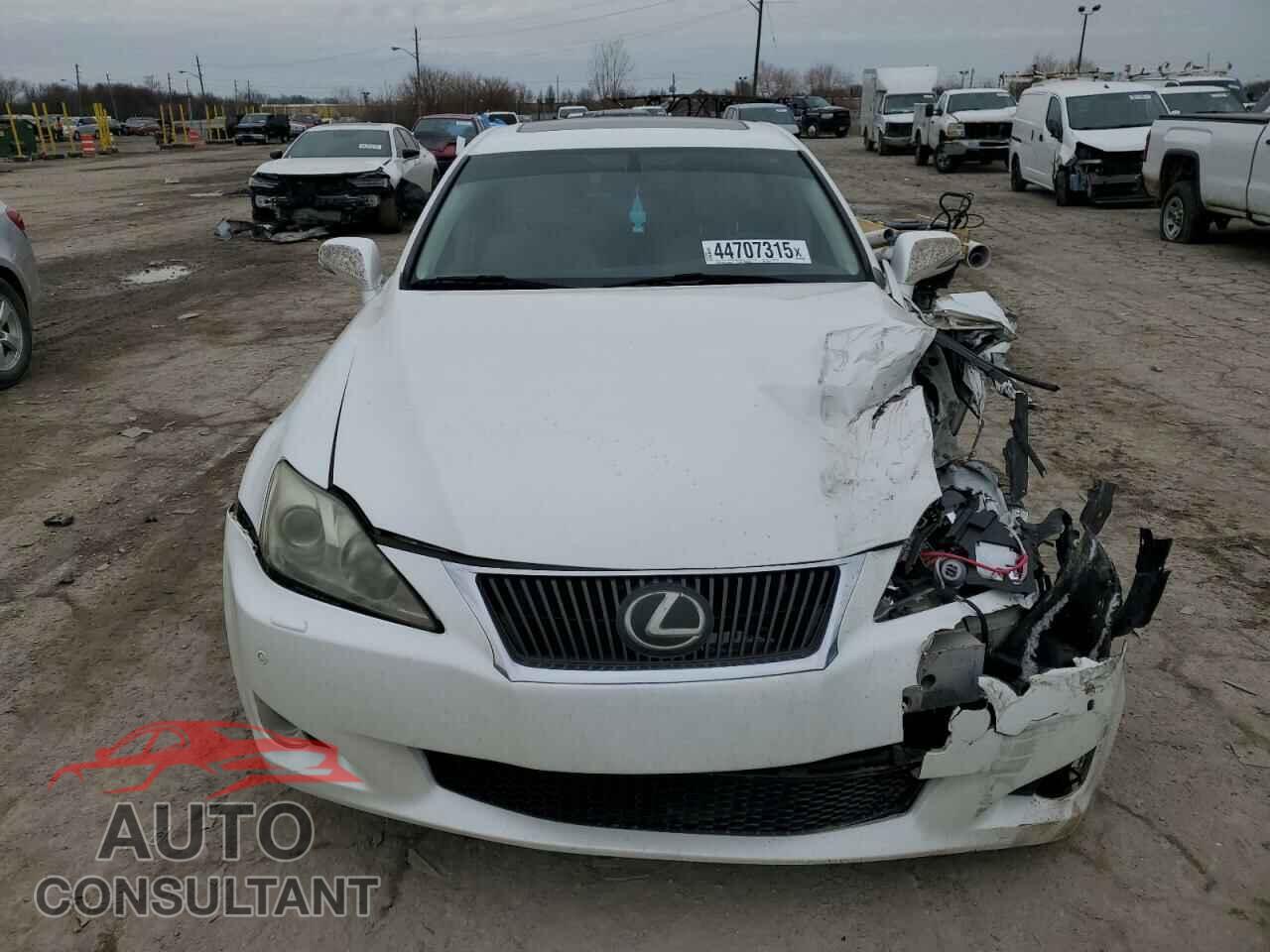 LEXUS IS 2010 - JTHCF5C22A2034824