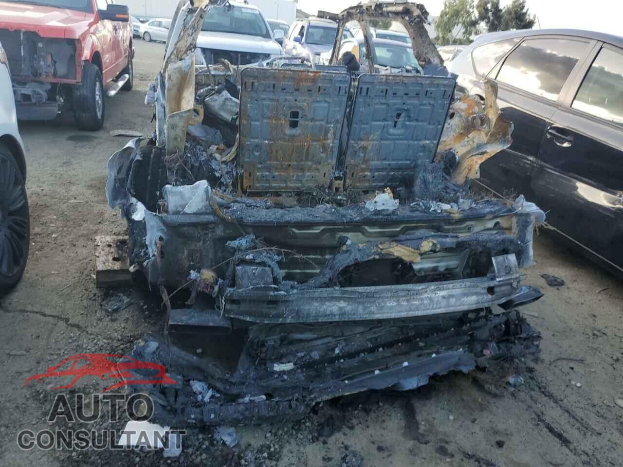 AUDI Q7 2017 - WA1LAAF75HD036463