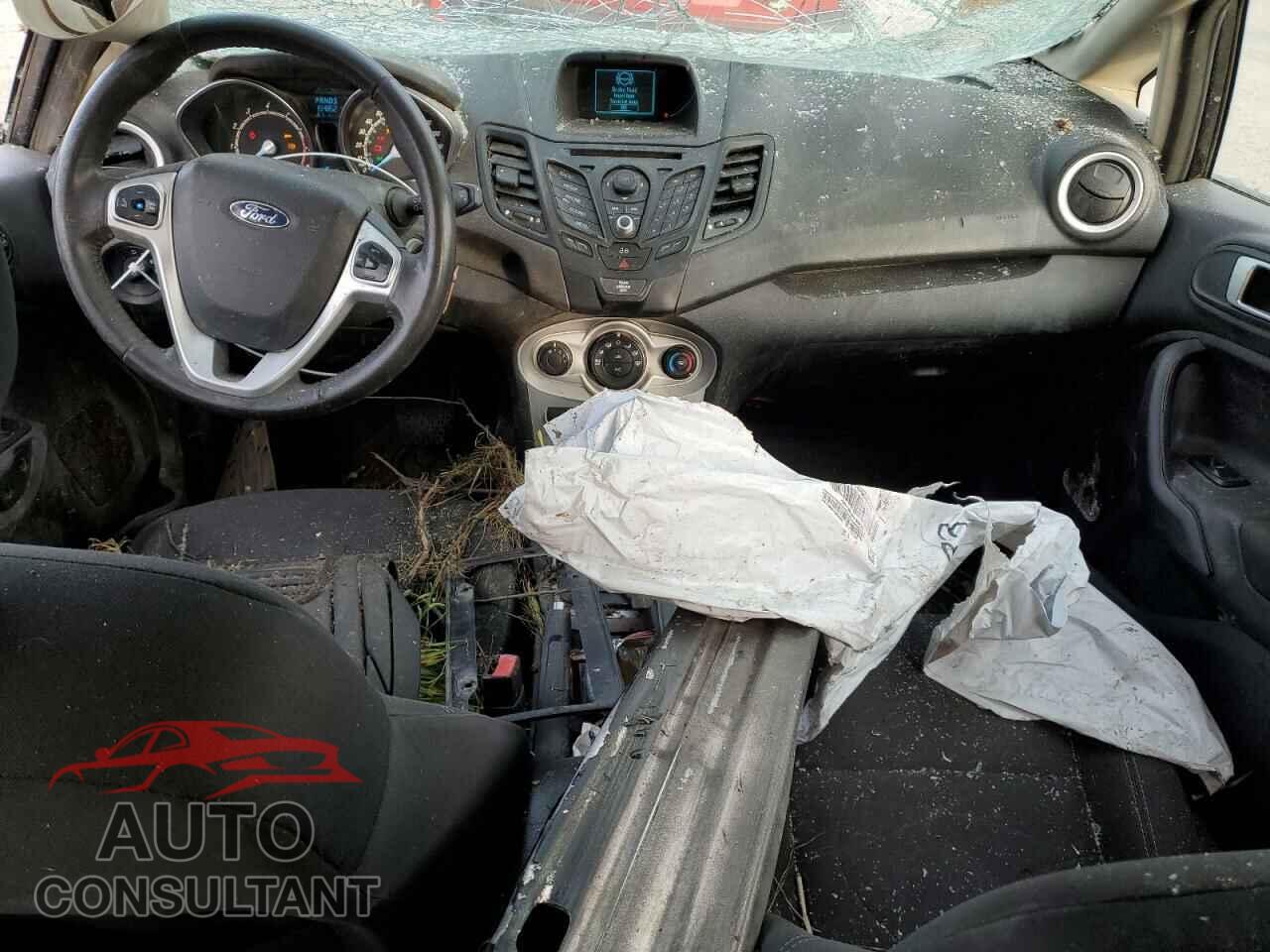 FORD FIESTA 2015 - 3FADP4EJ8FM159169